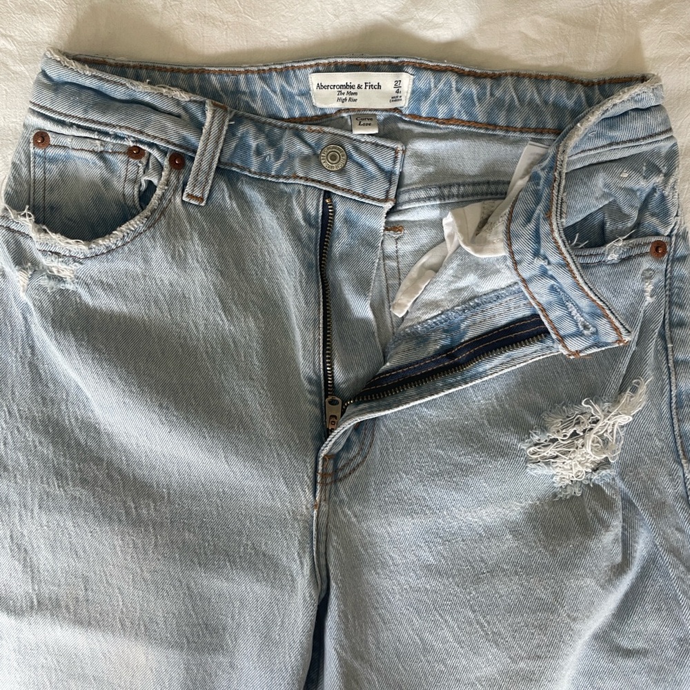 Abercrombie jeans
